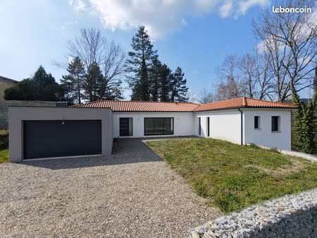 maison 6 pièces 155 m²