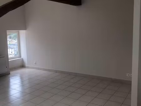 bel appartement proche commerces