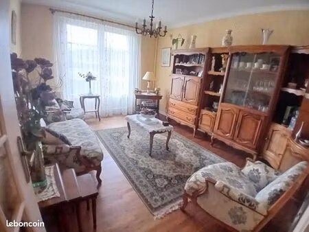 maison 3 pièces 74 m²