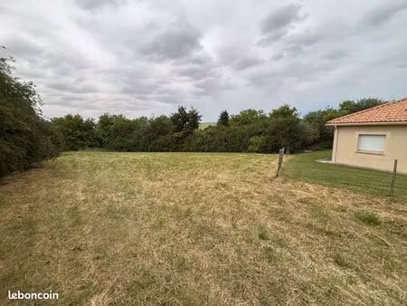terrain constructible 3950m2