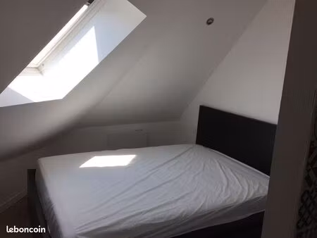 sans frais d’agence  t2 meublé 32 m2 refait à neuf quartier travot