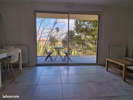 t3 meublé avec terrasse privative - claix