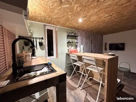 tiny house/studio avec jardin. 15min angers (train)