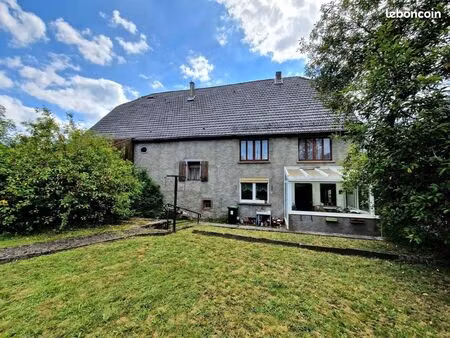 maison 8 pièces 179 m²