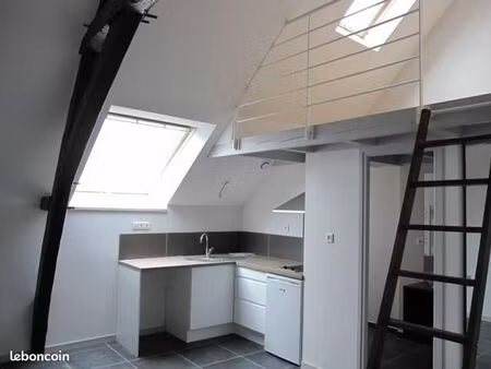 a louer chalonnes sur loire studio-mezzanine