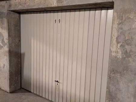 box parking