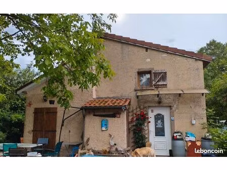 petite maison de campagne