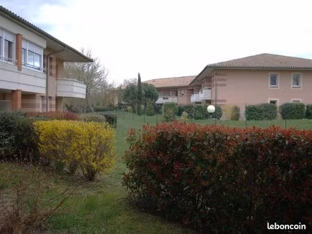 t2 meublé l'union - agréable - pk - 36 m2