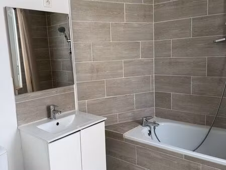 appartement 49m2 avec extérieur privatif