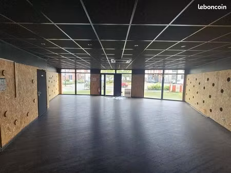 local commercial 78 m²