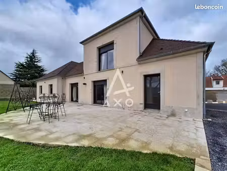 maison 7 pièces 227 m²
