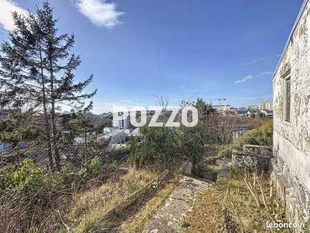 terrain 179 m² granville