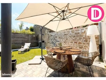 appartement 2 pièces 64 m²