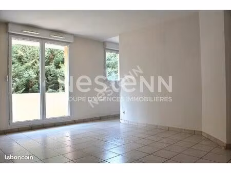 appartement 3 pièces 50 m²