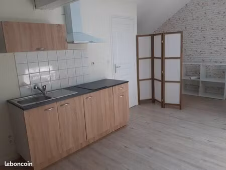 beau studio meublé (25m2) - caudry centre-ville
