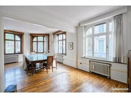bureaux 180 m²