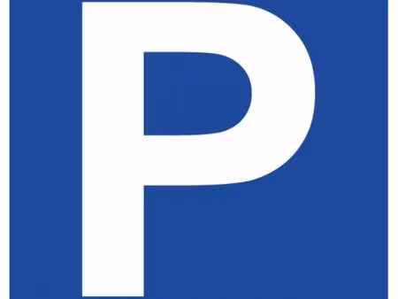parking 12 m² lille