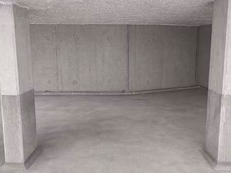 place de parking sous-sol