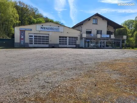 vend maison avec local commercial