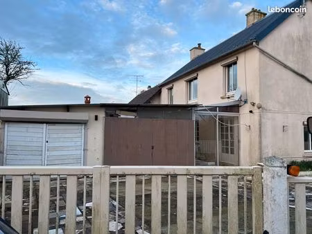 maison 3kms de la plage