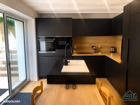 maison de ville rénovée - cœur de pornic  à deux pas du vieux port