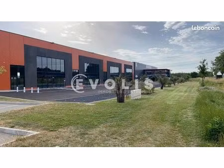 local commercial 1 110 m²
