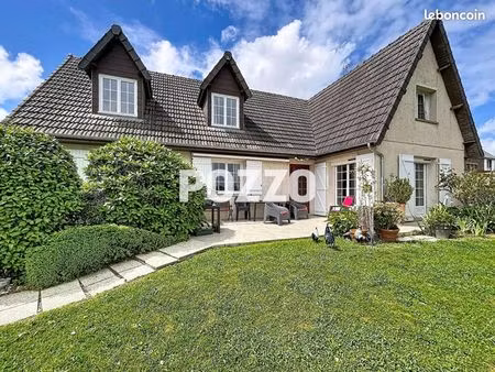 maison 6 pièces 146 m²