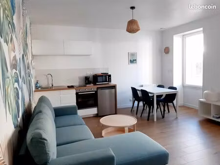 t2 lumineux rénové – hyper-centre d’étel