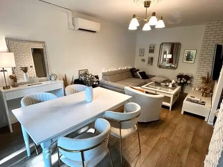 à louer – superbe appartement meublé de 60 m² avec terrasse et parking privatif