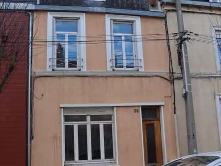maison de ville 6 pièces 122 m²