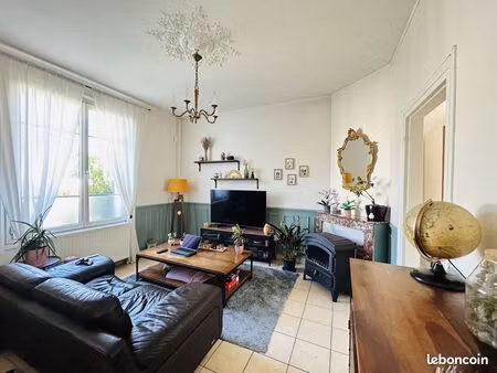 maison de ville 4 pièces 95 m²