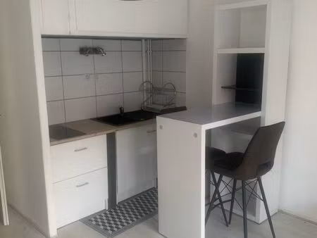 loue studio meublé metz bellecroix