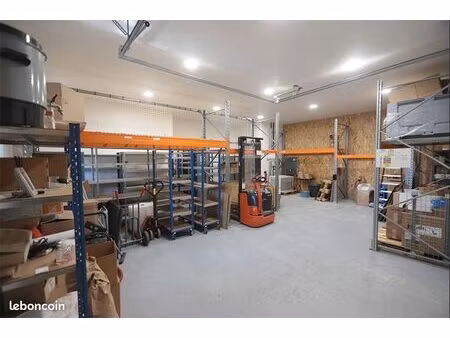 garages location