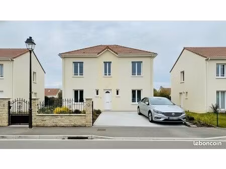 maison 5 pièces 111 m²