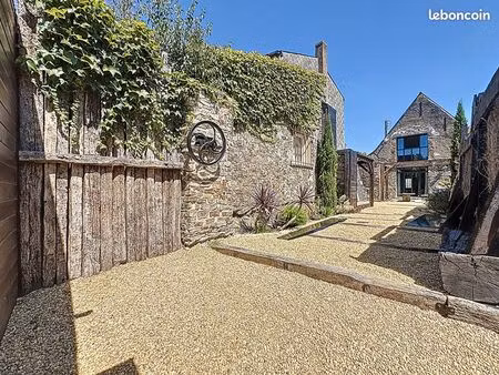 maison 6 pièces 130 m²