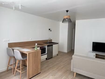 appartement meublé coeur de ville refait à neuf (2022) de 42 m²