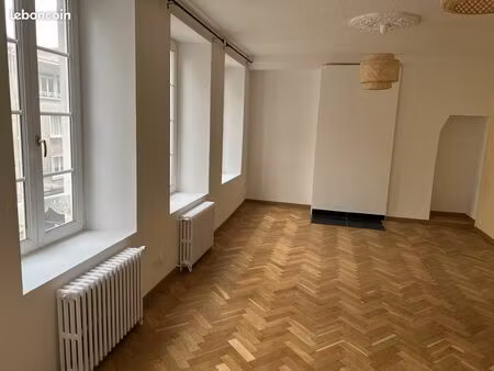 2 pièces 58 m²