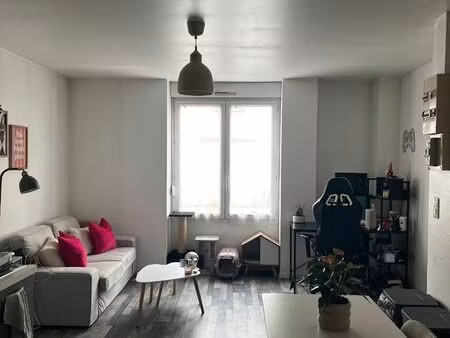 location appartement t2 44m2