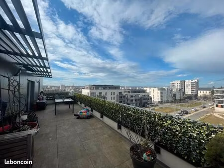 penthouse t4 avec terrasse et garage  ecoquartier les coteaux de la seille