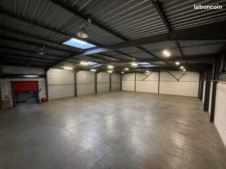 cellules de stockage 700m²