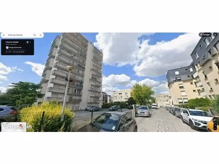 parking 12 m² reims