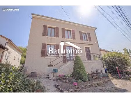 propriété 7 pièces 180 m²