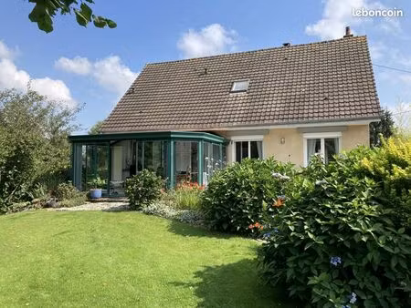 pavillon 7 pièces 130 m²