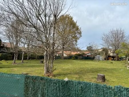 terrain 1 050 m² andernos les bains