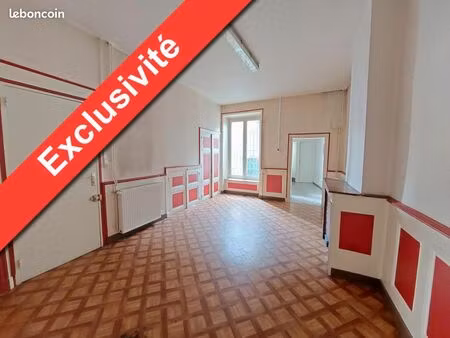 commerce 48 m²