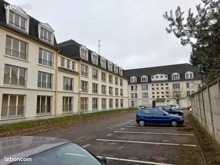 place de parking sécurisée