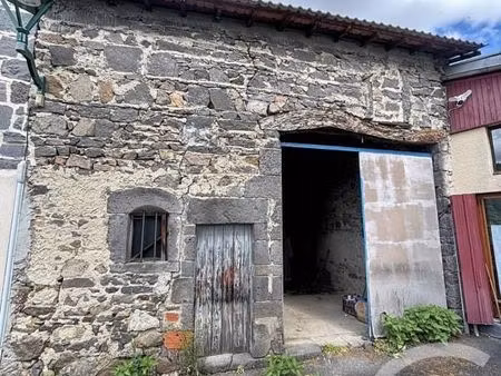 grange 1 pièce 55 m²