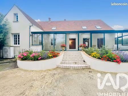 propriété 8 pièces 196 m²