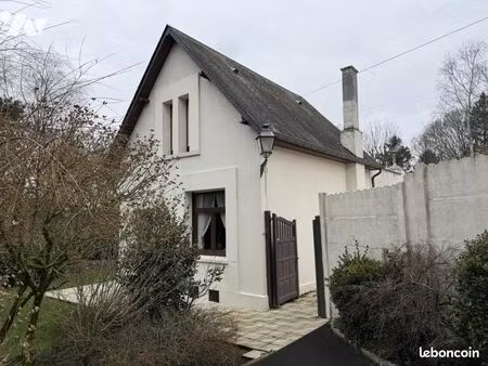 maison 7 pièces 93 m²