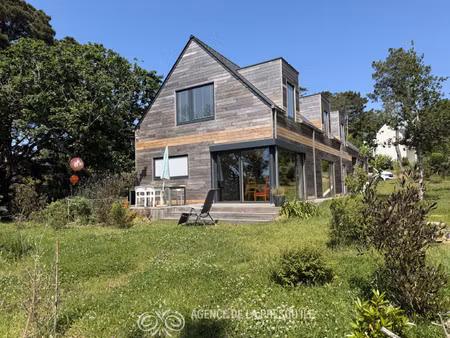 maison de luxe à vendre à crozon